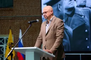 Писатель Артём Драбкин выступил в Туле и рассказал о работе с ветеранами