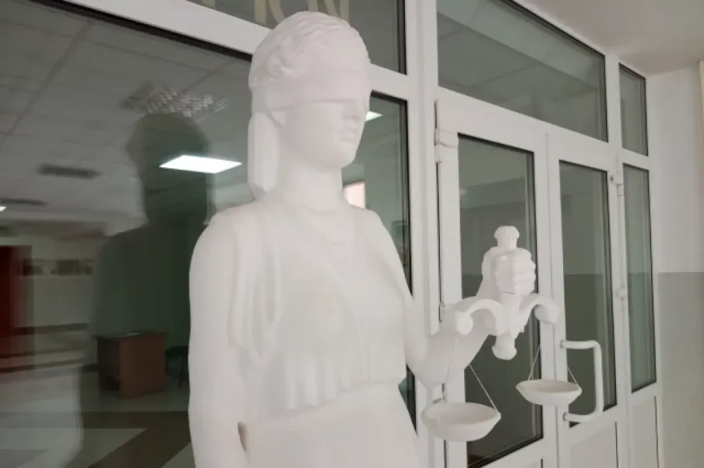 Житель Щёкина пойдёт под суд за взятки при аренде земли