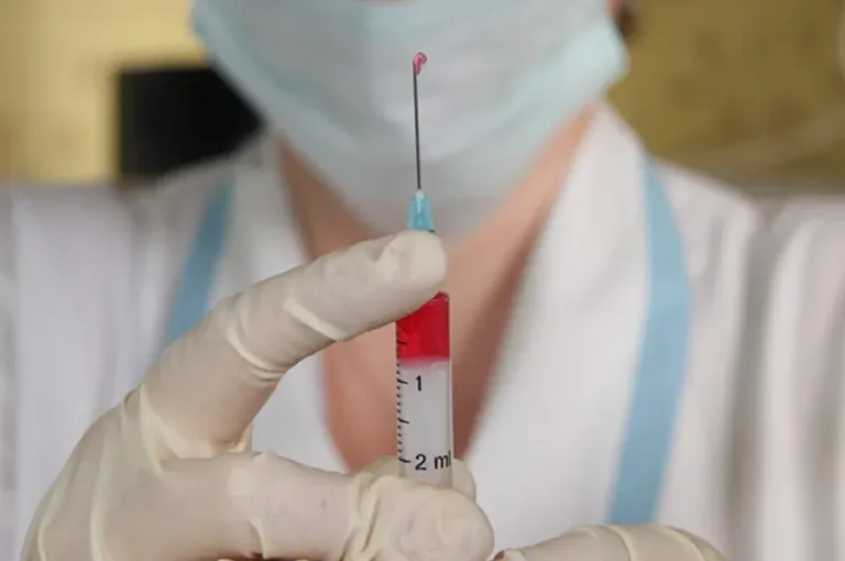 Туляки назвали медиков самыми благородными профессиями